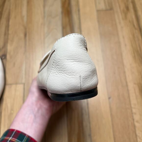 Tod's T Women's 38 1/2 US 8.5 Timeless Leather Loafters White With Gold Hardwear - Picture 8 of 16